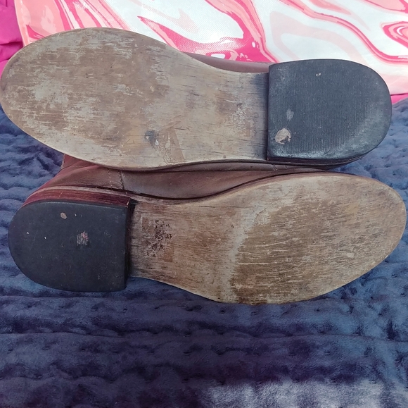 Leather boots - Picture 7 of 16